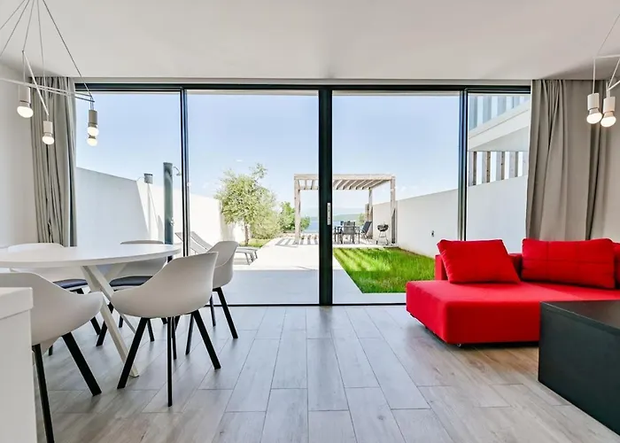 Flori With Sea View Apartamento
