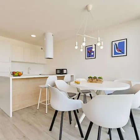 Flori With Sea View Appartamento *