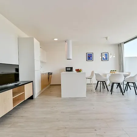 Flori With Sea View Appartamento