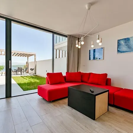 Appartamento Flori With Sea View Malinska