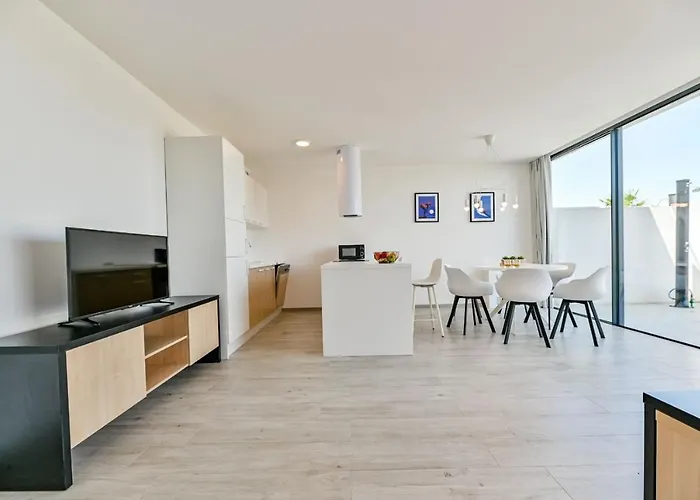 Flori With Sea View Appartement